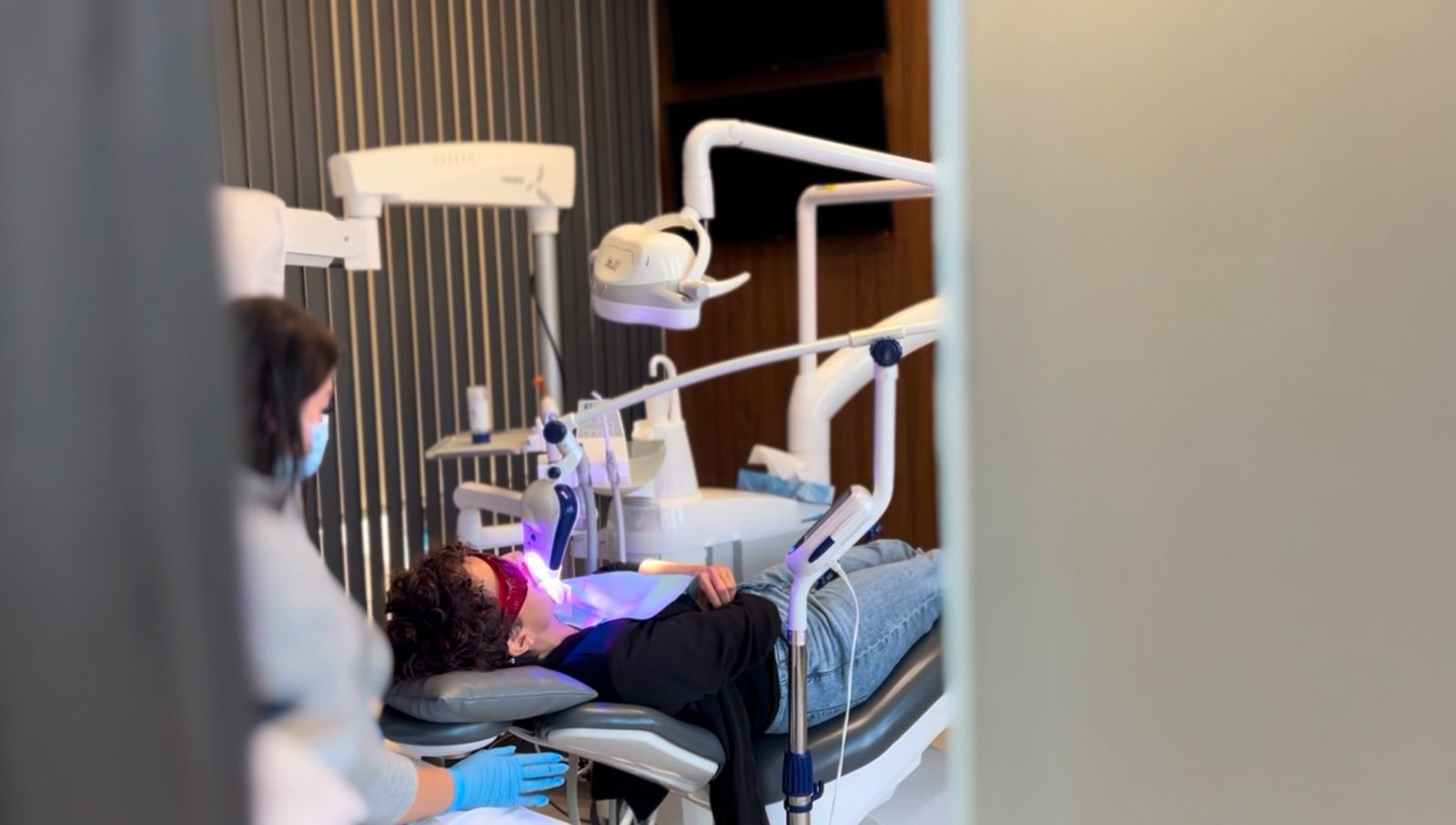 Odzyskaj Piękny Uśmiech z Natural Smile Journey™ w Luboniu 9 endoestetica badanie