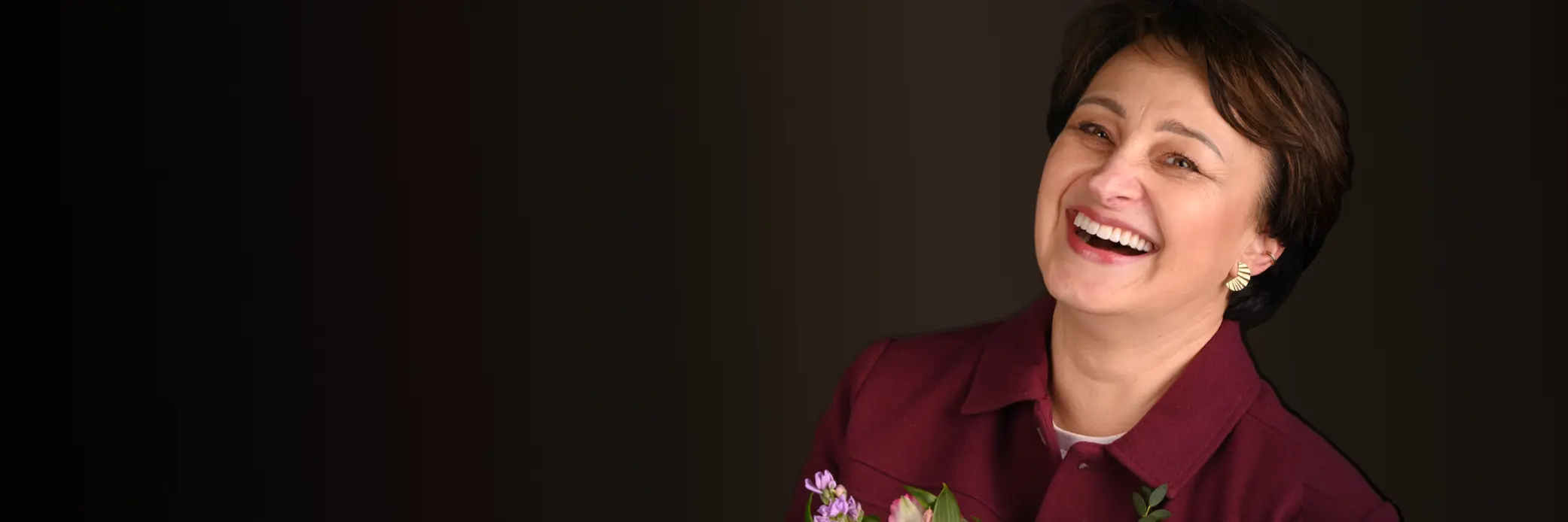 Odzyskaj Piękny Uśmiech z Natural Smile Journey™ w Luboniu 1 Lucyna – Właścicielka Uśmiechu, Pacjentka Programu Rewitalizacji