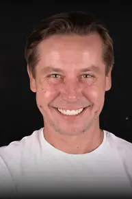 Odzyskaj Piękny Uśmiech z Natural Smile Journey™ w Luboniu 18 Daniel Wojdon
