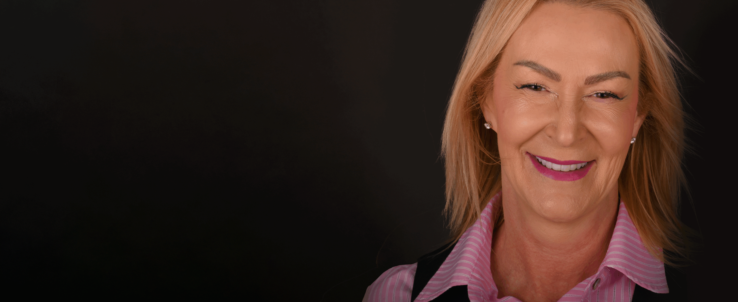 Opinie Pacjentów EndoEstetica Clinic – Metamorfozy Uśmiechu Przed i Po 2 Joanna