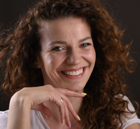 Program rewitalizacji uśmiechu w Luboniu – sprawdź ofertę EndoEstetica 9 Rewitalizacja 3